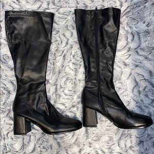 leather just below the knee boots